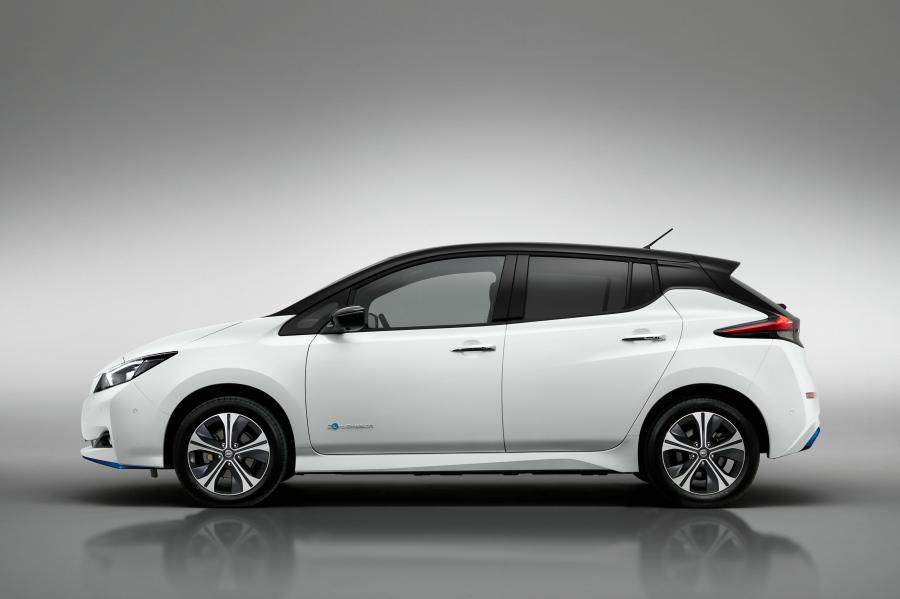  Nissan Leaf e+ 2019 года  (JP) (фото 4 из 9)